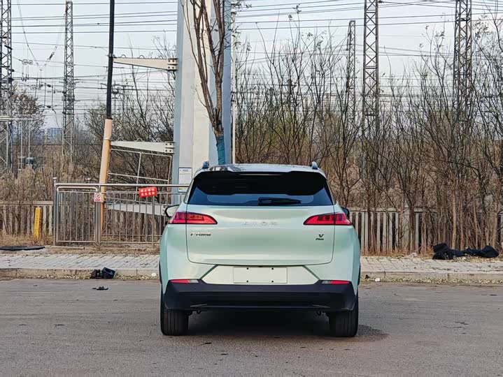 Фото 3 - GAC Aion V