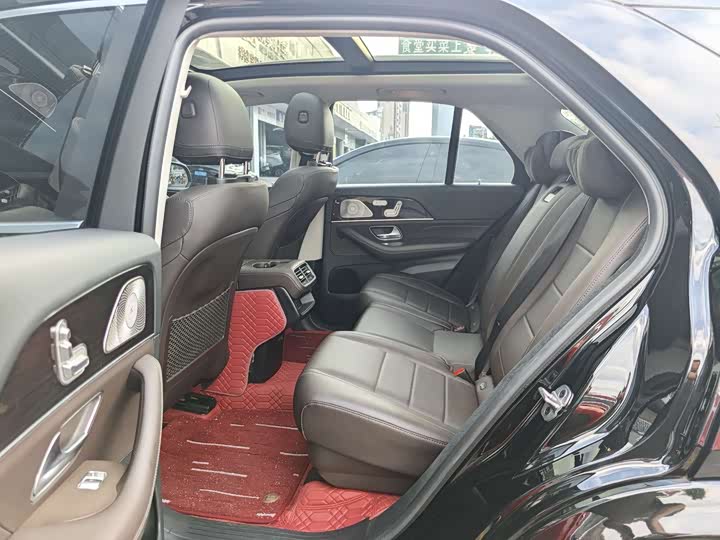 Фото 6 - Mercedes-Benz GLE-Class