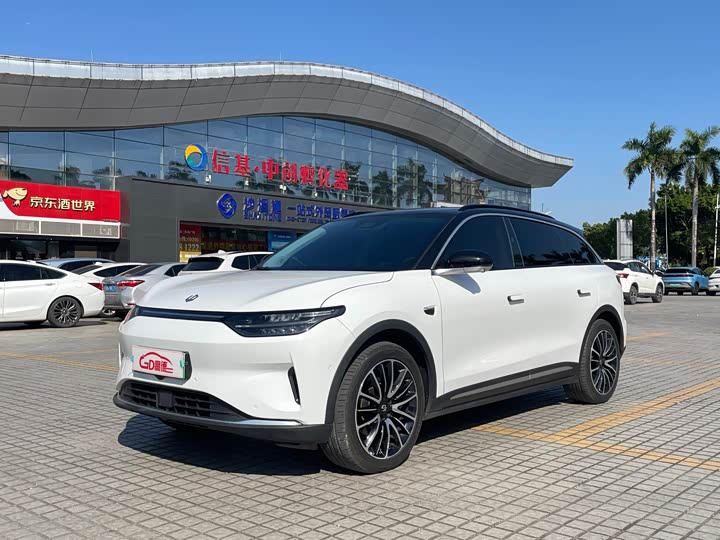 Фото 1 - Leapmotor C11