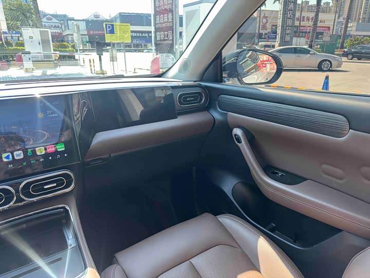 Фото 16 - Leapmotor C11