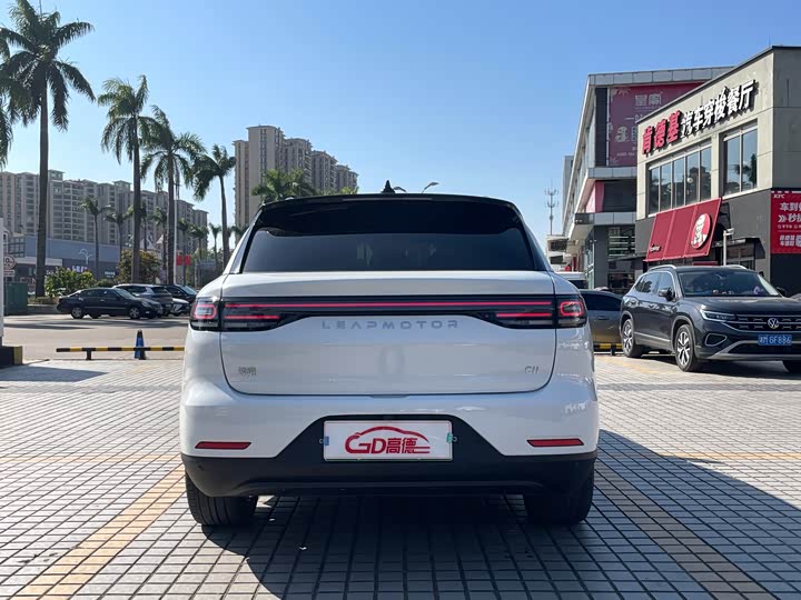 Фото 7 - Leapmotor C11