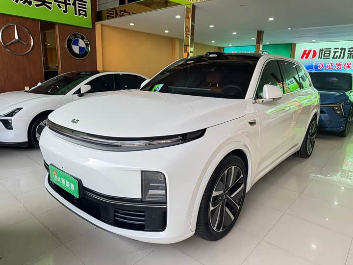 Фото 1 - LiXiang L7