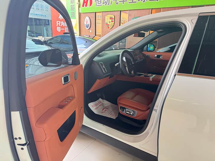 Фото 4 - LiXiang L7