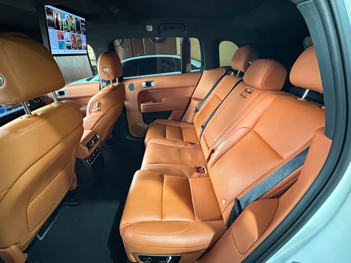 Фото 8 - LiXiang L7