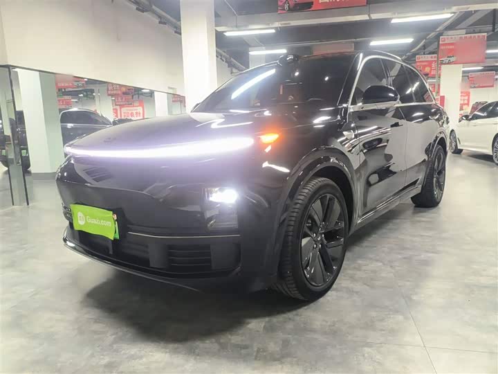 Фото 2 - LiXiang L8