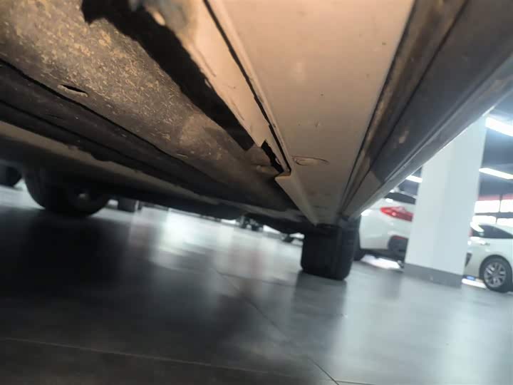 Фото 22 - LiXiang L8