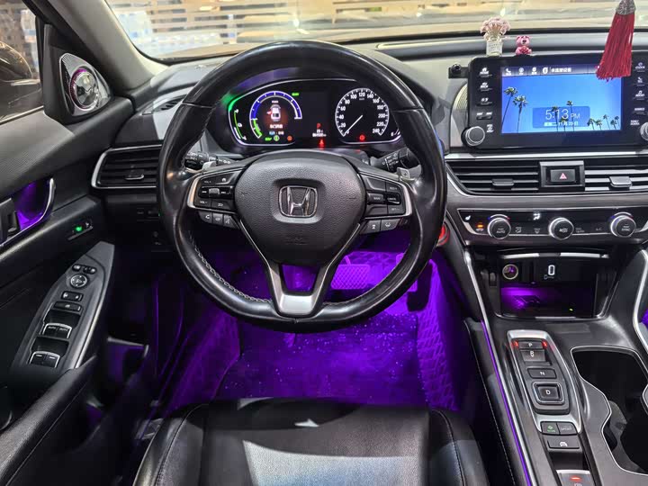 Фото 12 - Honda Accord