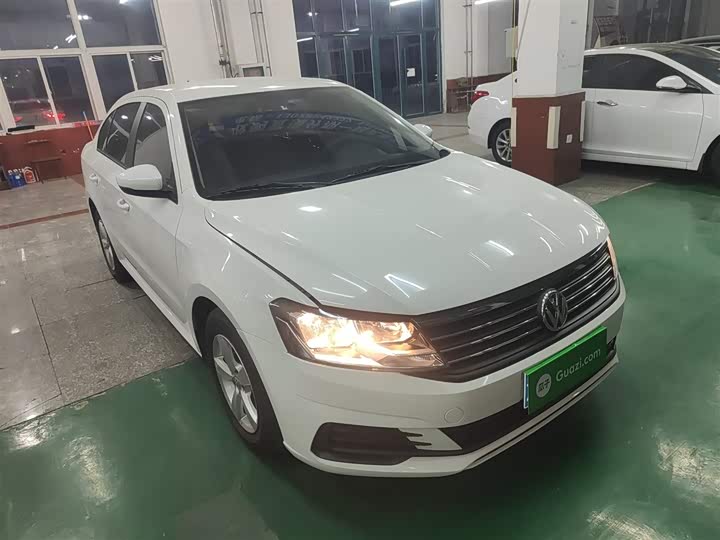 Фото 4 - Volkswagen Lavida