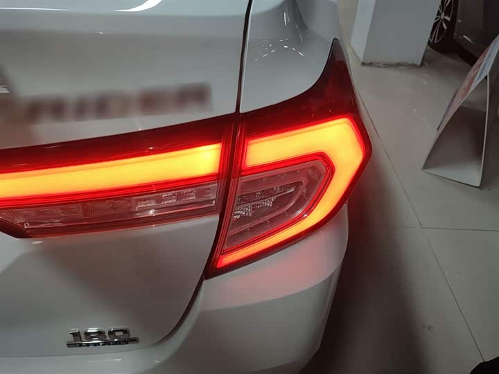 Фото 8 - Honda Crider