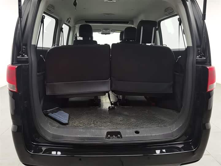 Фото 10 - JAC Refine M4