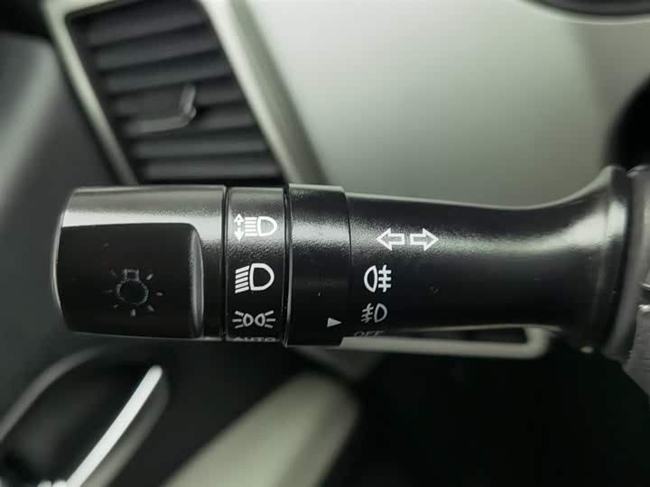 Фото 20 - JAC Refine M4