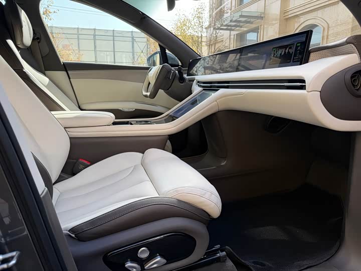 Фото 19 - IM motors LS7