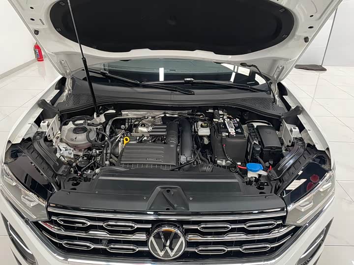 Фото 18 - Volkswagen Tayron