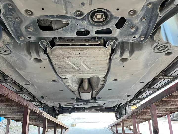 Фото 19 - Volkswagen Tayron