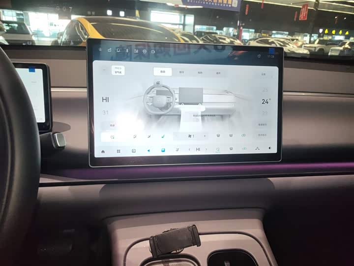 Фото 13 - Leapmotor C10