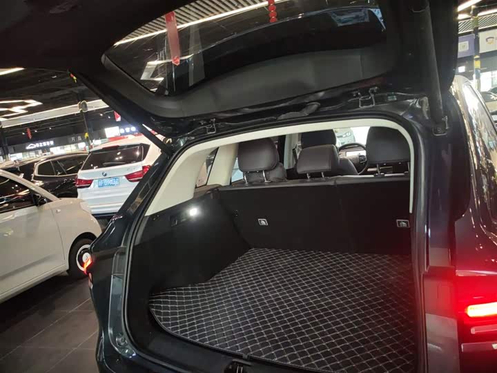 Фото 19 - Leapmotor C10