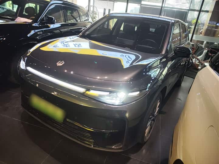 Фото 2 - Leapmotor C10