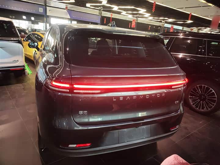 Фото 6 - Leapmotor C10