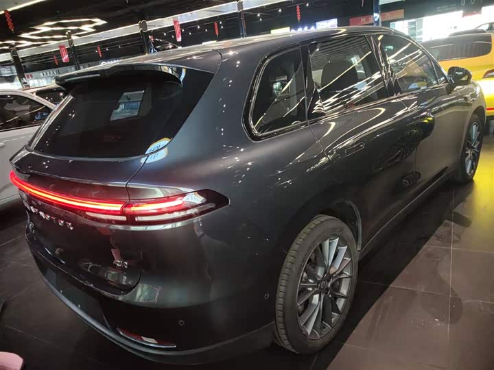 Фото 7 - Leapmotor C10