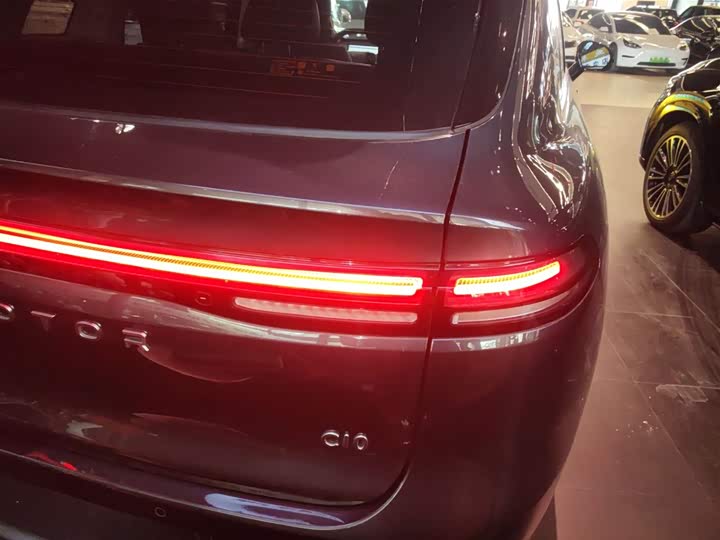 Фото 8 - Leapmotor C10