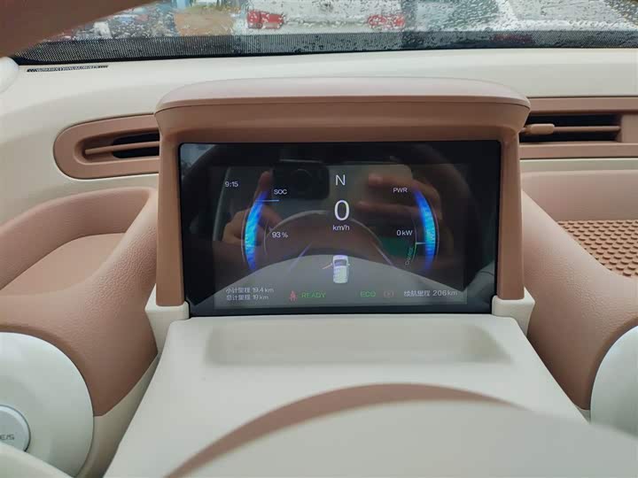 Фото 6 - Bestune Pony