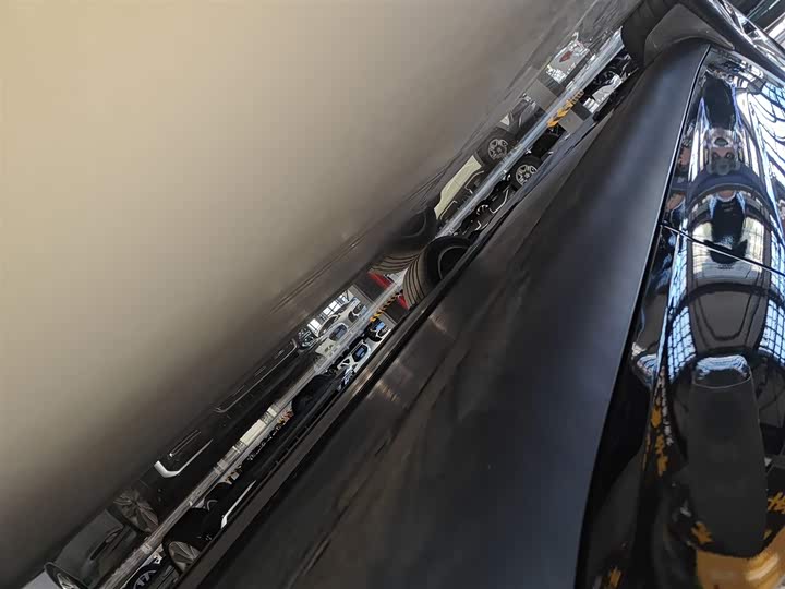 Фото 22 - Tesla Model Y