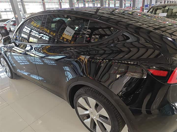 Фото 5 - Tesla Model Y