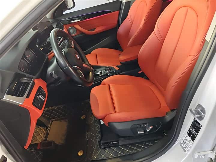 Фото 15 - BMW X2