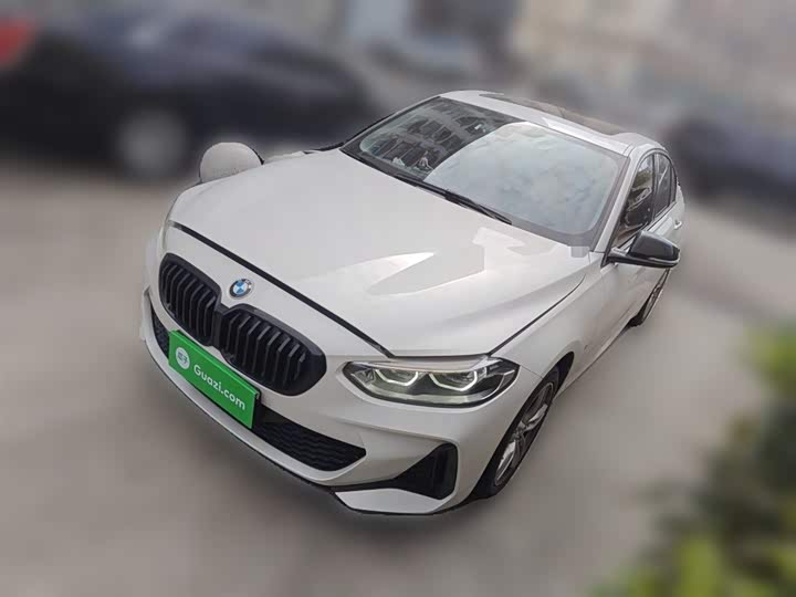 Фото 1 - BMW 1 Series