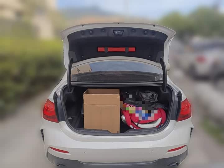 Фото 10 - BMW 1 Series