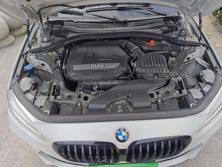 Фото 11 - BMW 1 Series