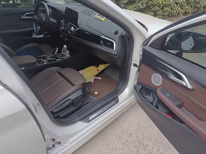 Фото 20 - BMW 1 Series