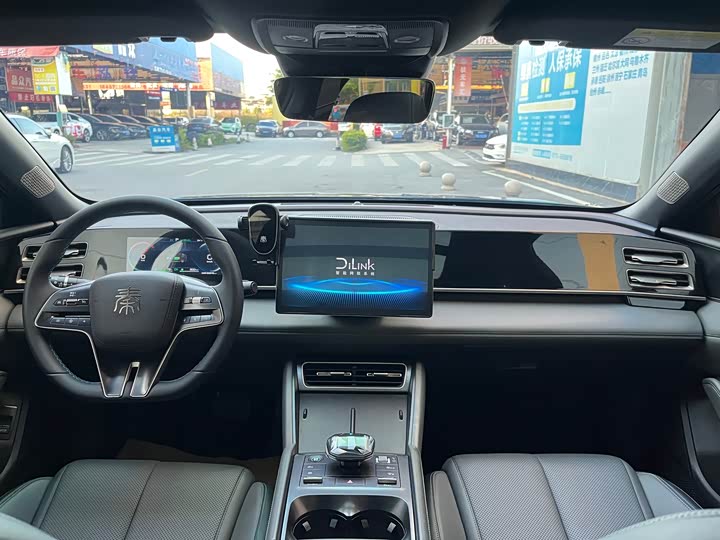 Фото 23 - BYD Qin L