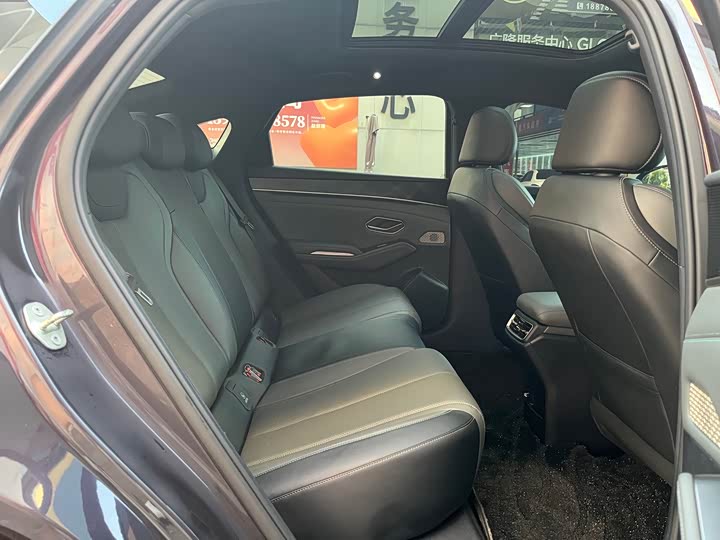 Фото 24 - BYD Qin L