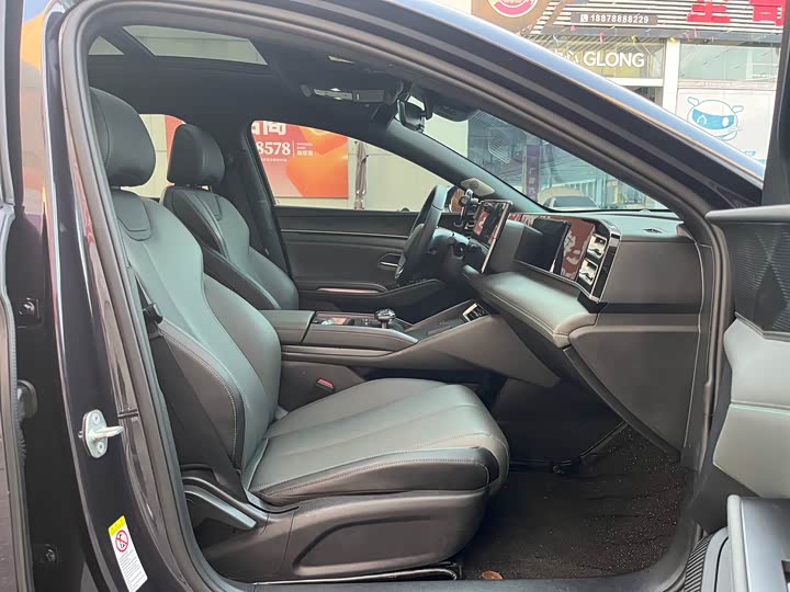 Фото 25 - BYD Qin L