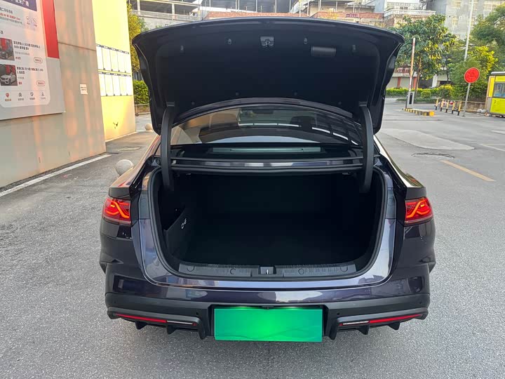 Фото 29 - BYD Qin L