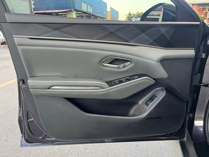 Фото 45 - BYD Qin L