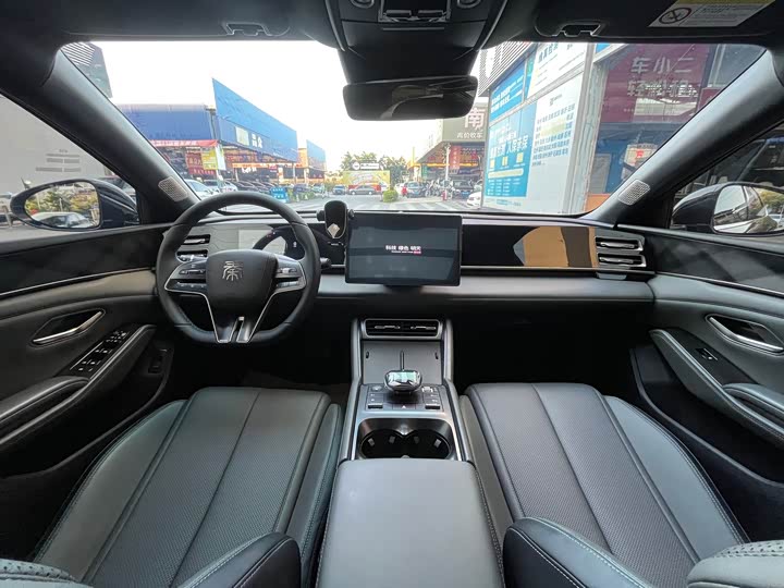 Фото 55 - BYD Qin L