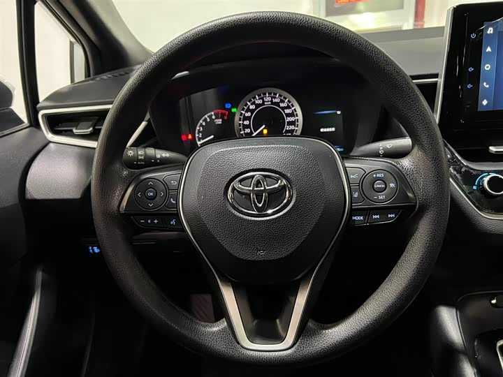 Фото 13 - Toyota Levin