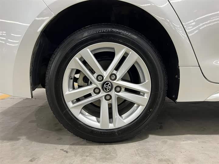 Фото 18 - Toyota Levin