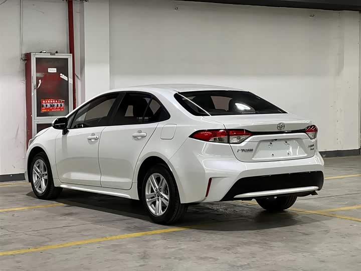 Фото 4 - Toyota Levin