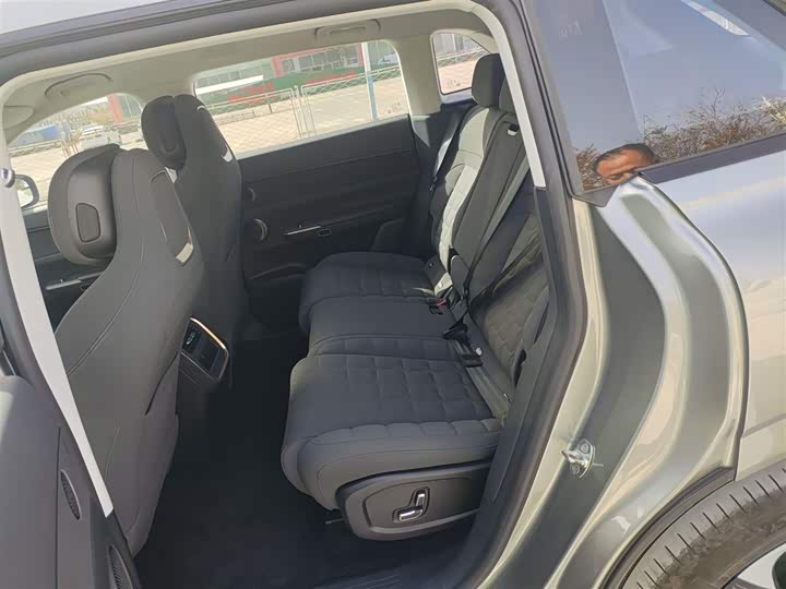 Фото 17 - Exeed Sterra ET