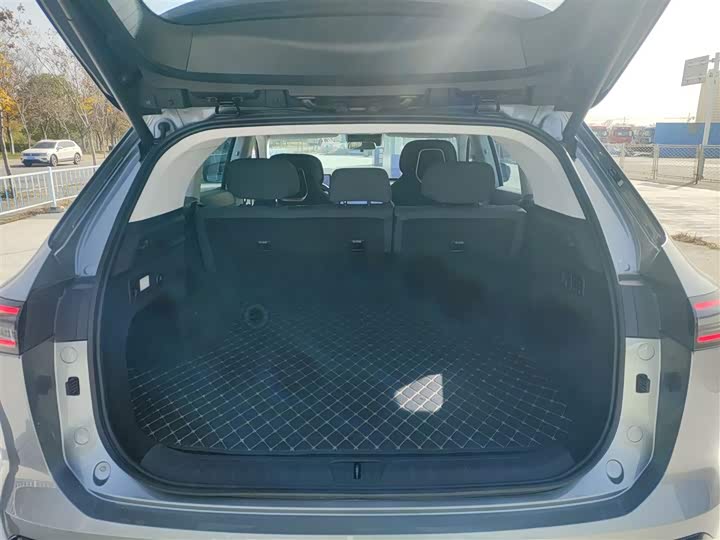 Фото 19 - Exeed Sterra ET