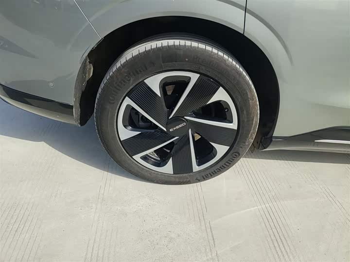 Фото 26 - Exeed Sterra ET