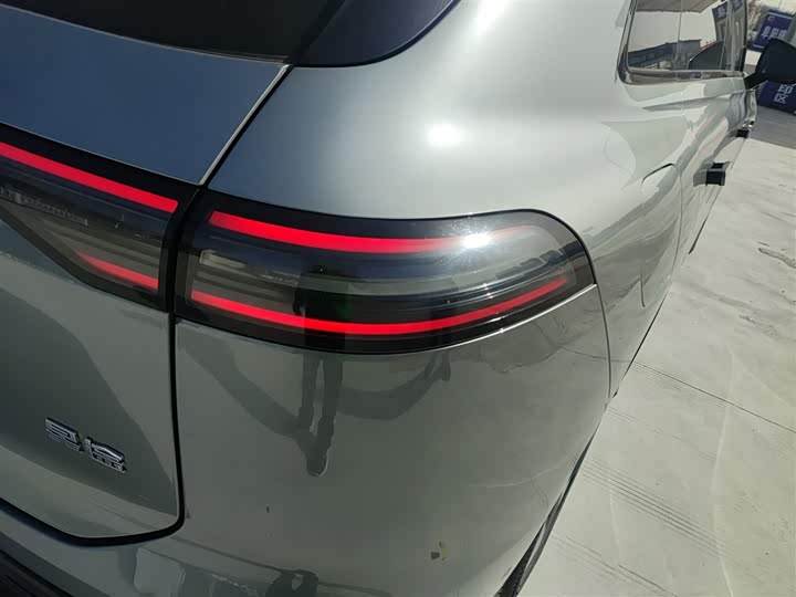 Фото 8 - Exeed Sterra ET