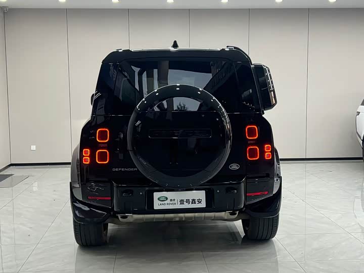 Zdjęcie 9 - Land Rover Defender