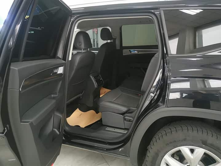 Фото 11 - Volkswagen Teramont Pro