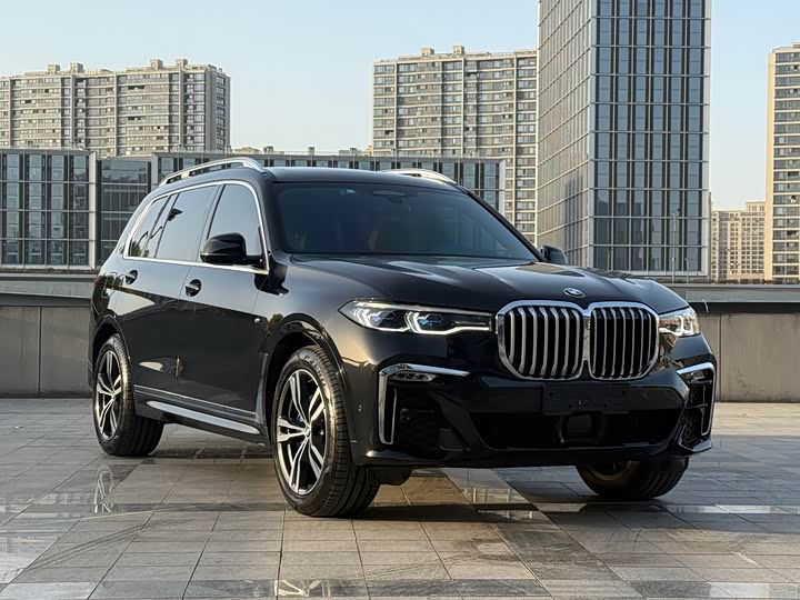 Фото 3 - BMW X7