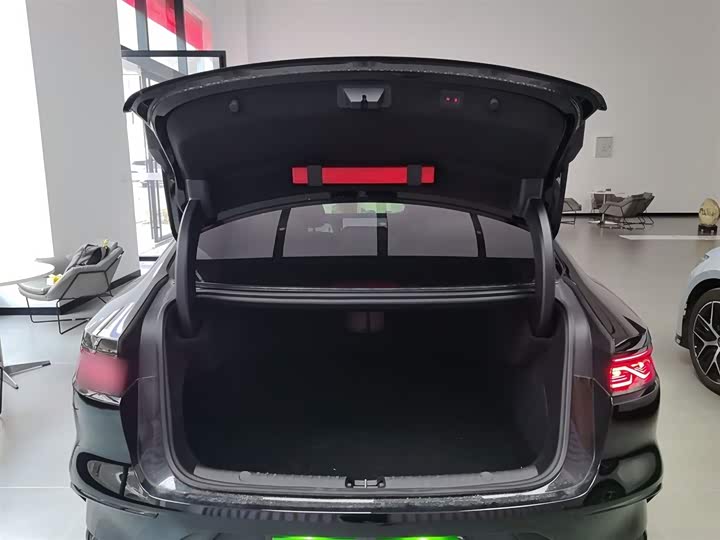 Фото 19 - BYD Han