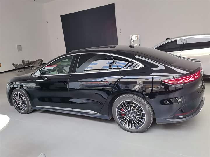 Фото 5 - BYD Han